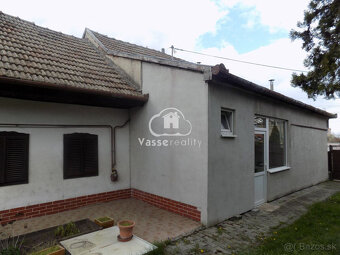 Pozemok 1715m2 v centre obce Tvrdošovce so starším domom vh - 6