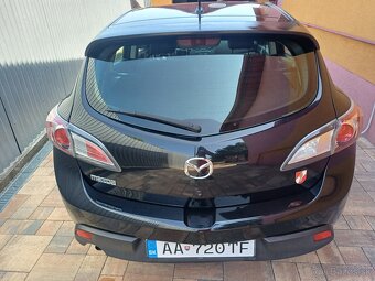 Mazda 3---1.6i-benzin--77Kw-105Ps-najazdené.-157600km - 6