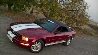 2006 Ford Mustang 4.0 V6 Convertible - 6