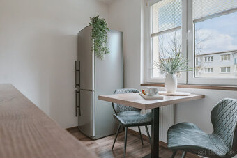 Na predaj kompletne zrekonštruovaný 2-izbový byt - Hliny VII - 6