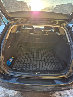 Predám VW GOLF combi - 6