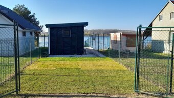 Chatka pri jazere - 6