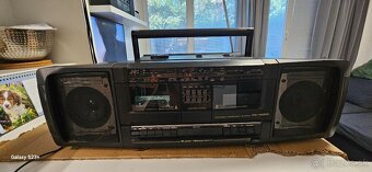 Magnetofon JVC - 6