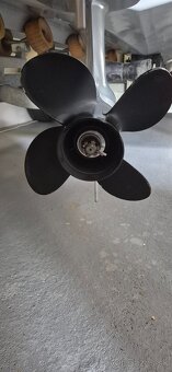 Predam zavesny lodny motor HONDA BF 60 - 6