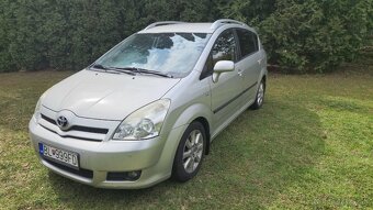 Toyota corolla verso 2007 Nová STK/EK - 6