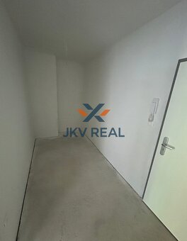JKVreal ponúka na predaj rozľahlý 2-izbový byt (68,95 m²) v - 6