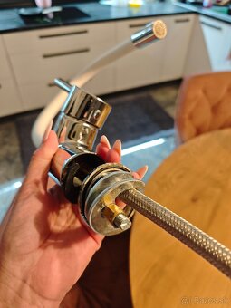 Predam keramický drez IKEA s batériou - 6
