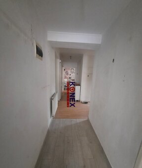NEPREHLIADNITE – 3-izbový byt s výhodami RD Michalovce - 6