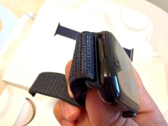 Apple Watch 10 46MM Jet Black - 6