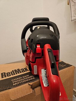 Motorova pila Jonsered Redmax - 6