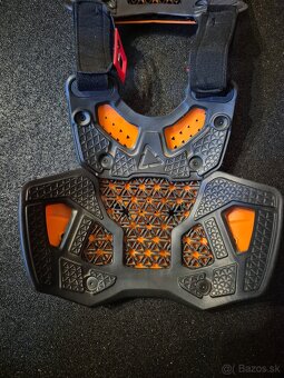 LEATT 3.5 junior - 6