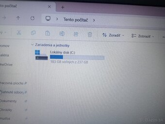 predám Dell latitude 3500 / 16gb ram / Intel core i5 /ssd - 6