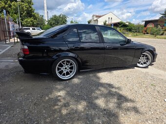 Predám bmw e36 325i - 6