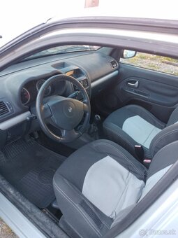 Renault Clio 1,2 16v - 6