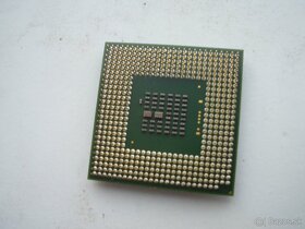 Predam procesory do historickych PC (r. 1996-2007) - 6