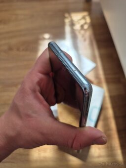 Samsung Galaxy s20 fe - 6