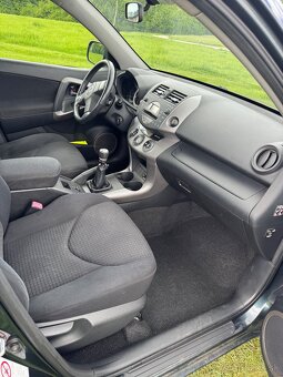 Toyota Rav4 2,2D 4x4 130kw - 6