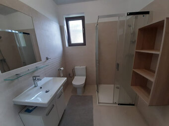Nadštandardný 1 izbový byt/ apartmán s park. miestom. - 6