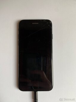 iPhone 7 - 6