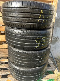Pirelli 235/45/18” - 6