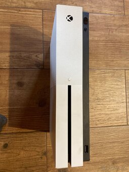 X Box - 6