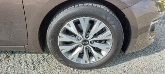 Kia Ceed SW 1.6 CRDi 136k Gold - 6