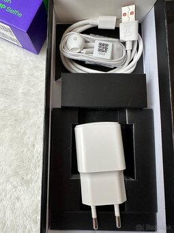 "ako NOVÉ" INFINIX Hot 40i 4 GB/128 GB zlatý za90E - 6