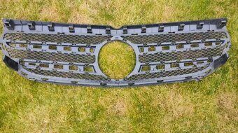 Mercedes B W246 2014 - 2018 - predna maska - 6