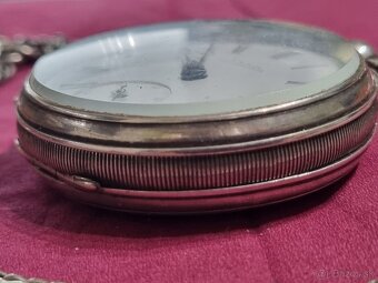 Strieborné, vreckové hodinky,Waltham. - 6