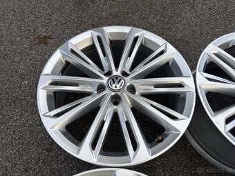 ORIGINAL VW PASSAT B8 R-LINE DISKY 5x112 R19 - 6