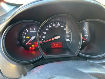 KIA RIO 1,4 crdi , plne pojazdne , nizka spotreba . - 6