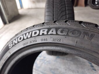 225/35 r19 zimné pneumatiky - 6