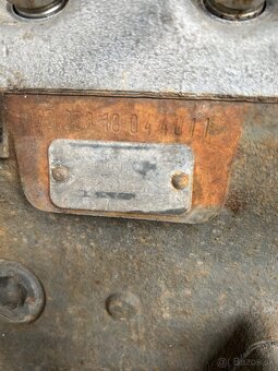 Motor Unimog 404 - 6