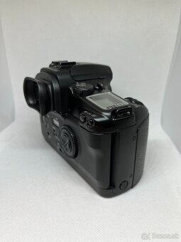 Canon EOS 7 - 6