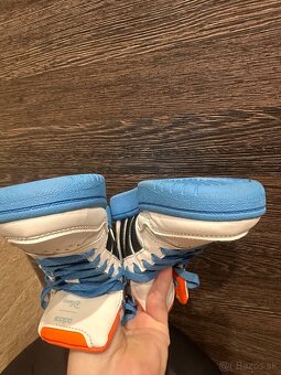 Adidas x Disney velkost 30 - 6