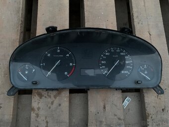Predám diely na Prugrot 406 SW 2.0 hdi - 6