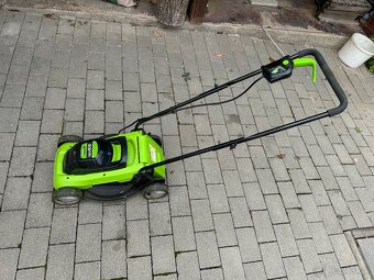 Greenworks G24LM 33, kosačka na predaj používana - 6