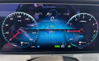 Mercedes-Benz E trieda Kombi 300De 4MATIC Plug-IN Hybrid - 6
