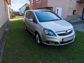 Opel Zafira B 1.9 CDTI 7 miestne - 6