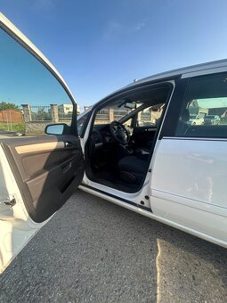 Opel Zafira 2008 r - 6