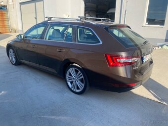 Škoda Superb combi 3 2.0tdi 110kw - 6