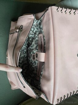 Kabelka Guess - 6