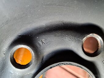 Plechové disky 5x100 R15 + puklice Sparco.. - 6