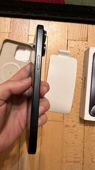 Apple iPhone 15 Pro Max 256GB 95% Batéria 170 Cyklov - 6