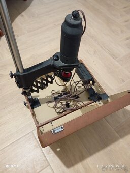 Starý prístroj - 6