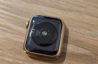 Apple watch se 1 generácie 40mm - 6