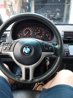 BMW X5 xDrive 3.0i - 6