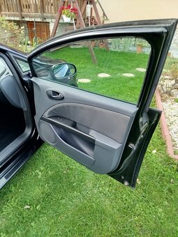Predám Seat Leon - 6