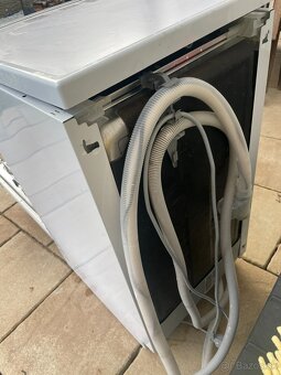 Umyvačka riadu Bosch _úzka 45 - 6