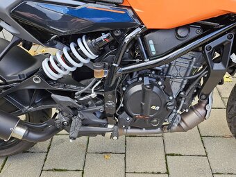 KTM 125 DUKE Orange - 6